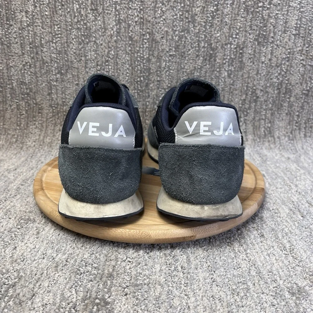 VEJA Rio Branco Suede Leather Men's Size 11.5 Alveomesh Lace Shoes Walking Shoes